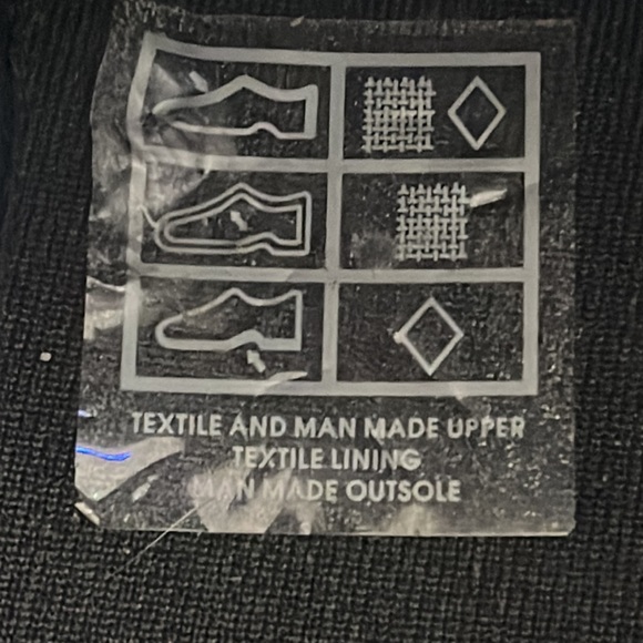 On Cloud Claud-venture Peak Mission grip Performance Shoes Black size 9 black - Picture 12 of 16